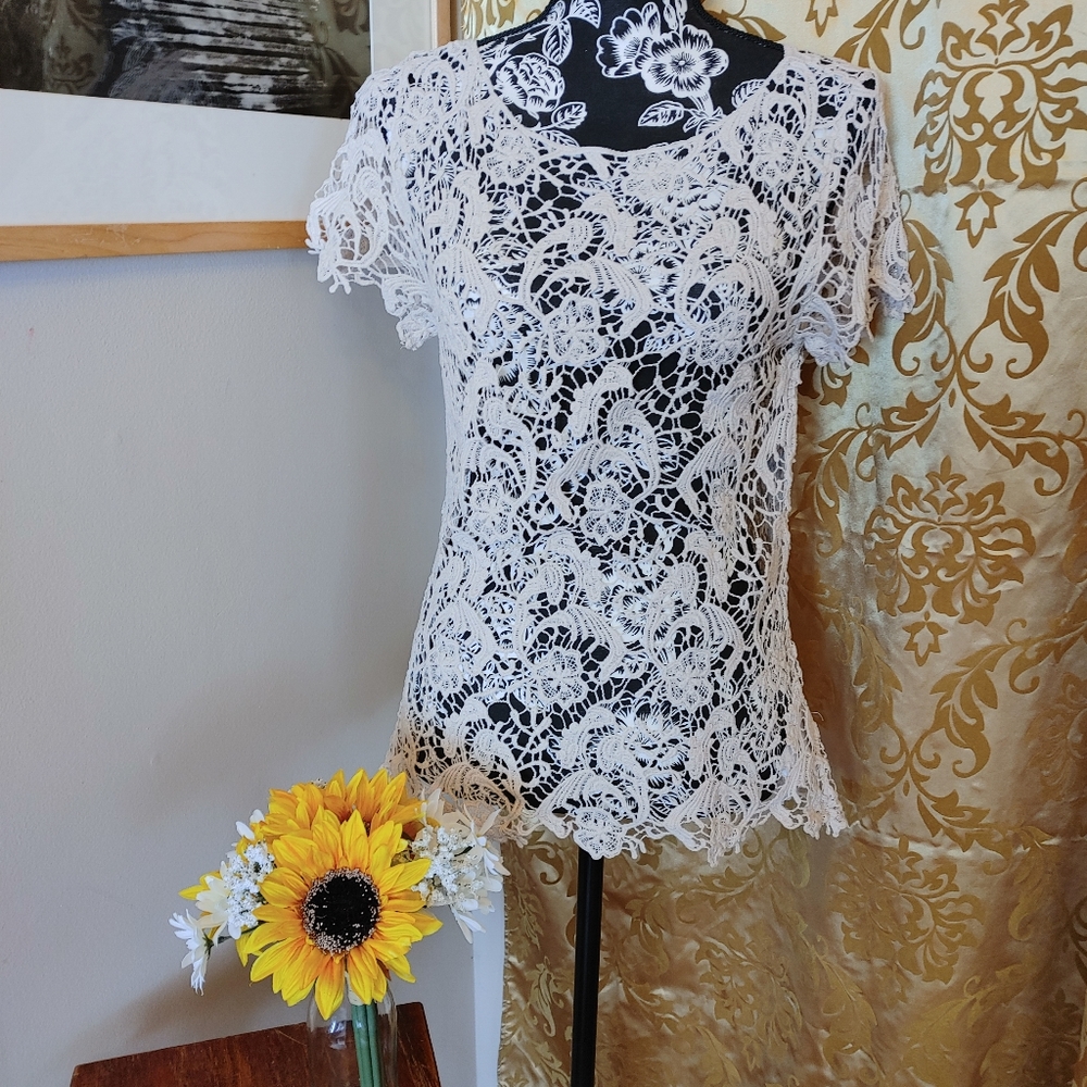 Maurices Cream Lace Short Sleeve Top
